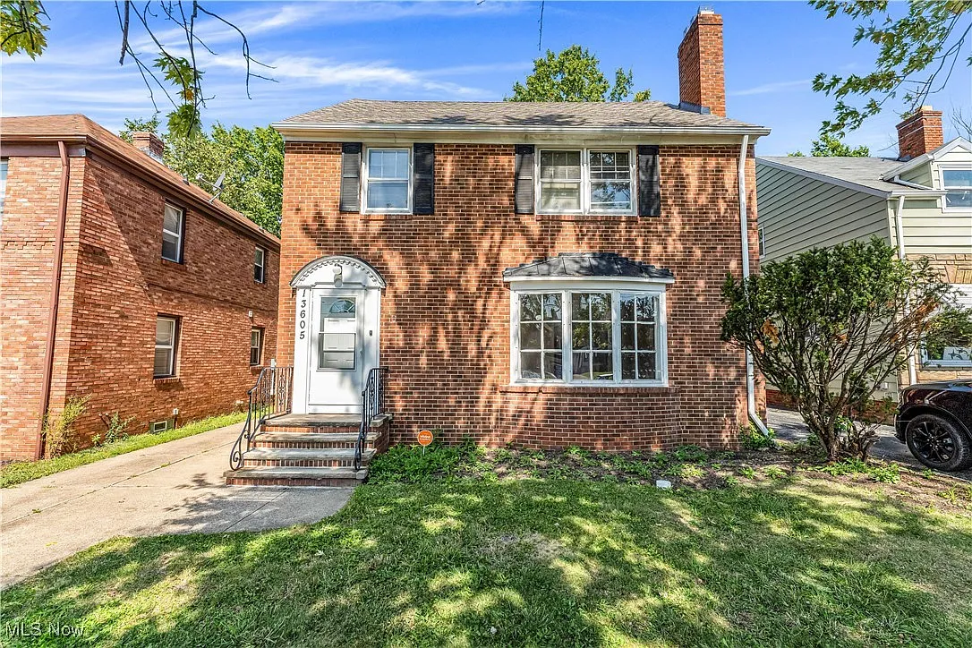 13605 Cedar Rd photo 1