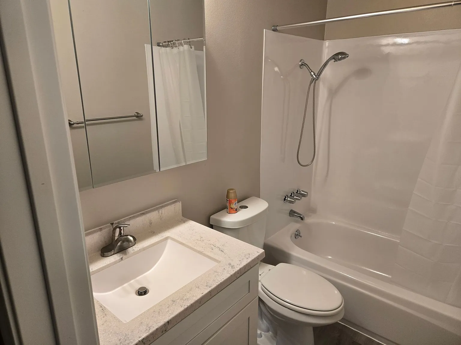 Northview Apartments — Photo 4