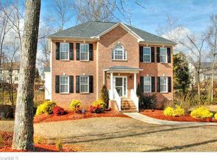 5350 Graycliff Ln, Clemmons, NC 27012