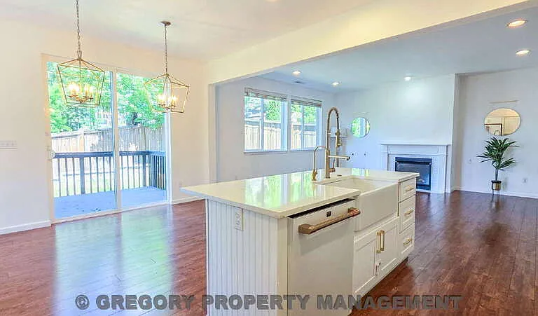 4131 228th Pl SE — Photo 18