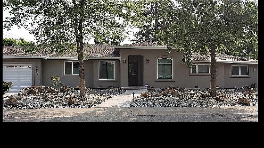 520 Thornley Way photo 1