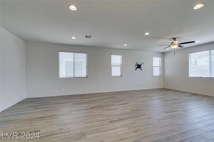 7445 Fleeting Joys Ave — Photo 6