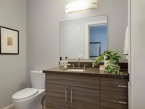 5th image of 18 W Victoria St 108 Santa Barbara Ca #93101