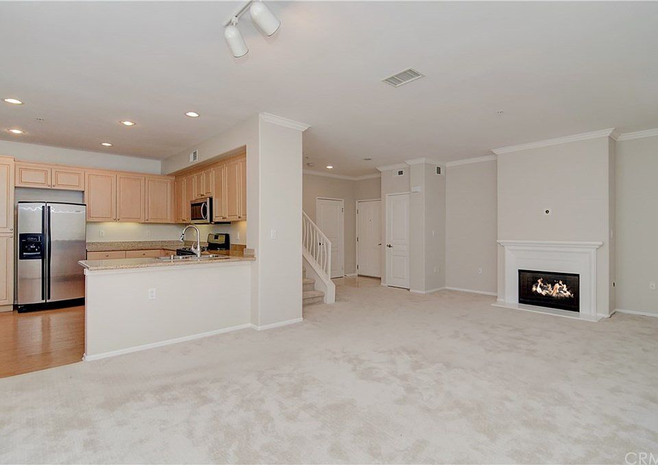 1st image of 2365 Watermarke Pl
