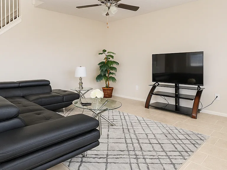 8311 Greys Ln — Photo 3