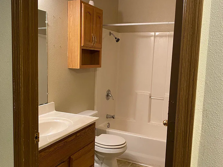 500 Shady Grove Rd #7 — Photo 10