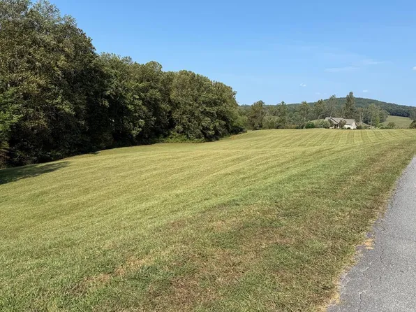 113 Owen Glen Dr, Blairsville, GA 30512