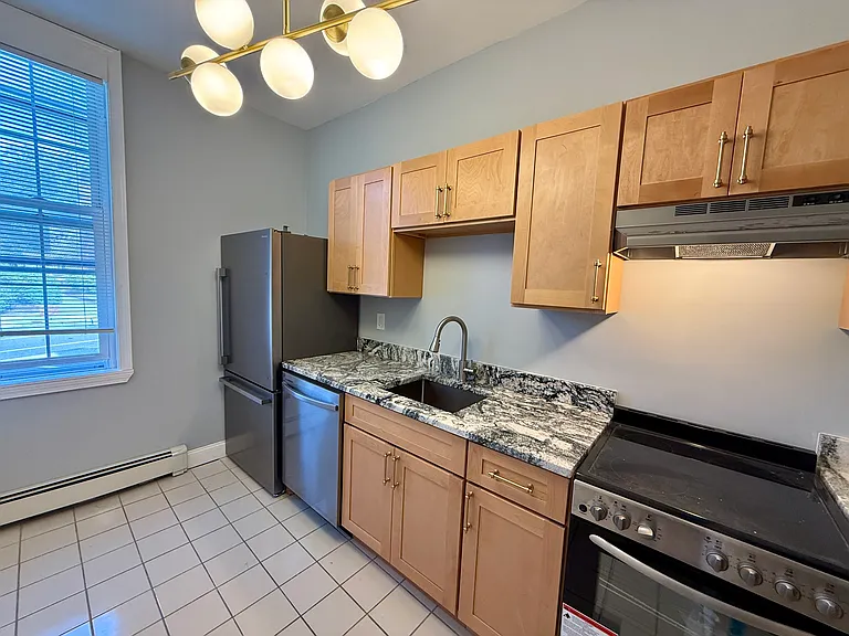 112 Keene St #1 — Photo 3