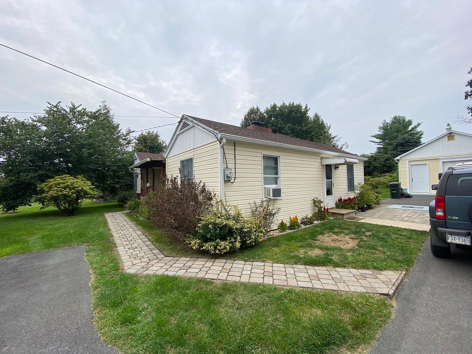 462 W 4th St, Quarryville, PA 17566 | Zillow