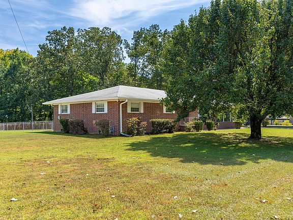 4th image of 506 Graysville Rd