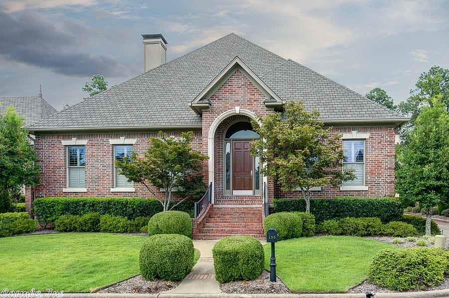 1st image of 135 Falata Cir