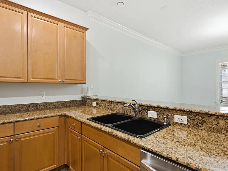 3702 W Cass St #2 — Photo 17