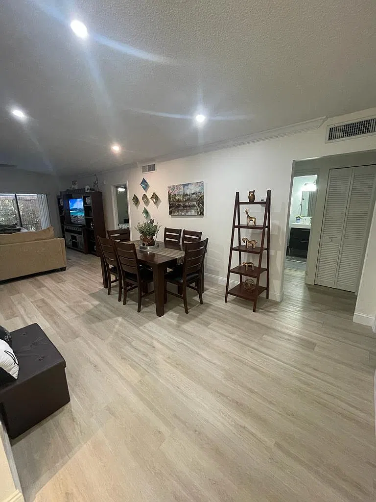 2 bed, 1275 sqft, $2,500 — Photo 3