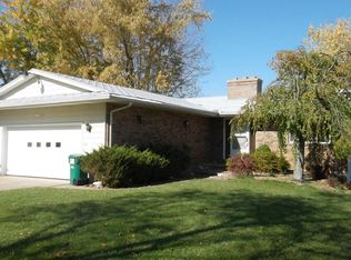 1175 Swan Cove Dr, Battle Creek, MI