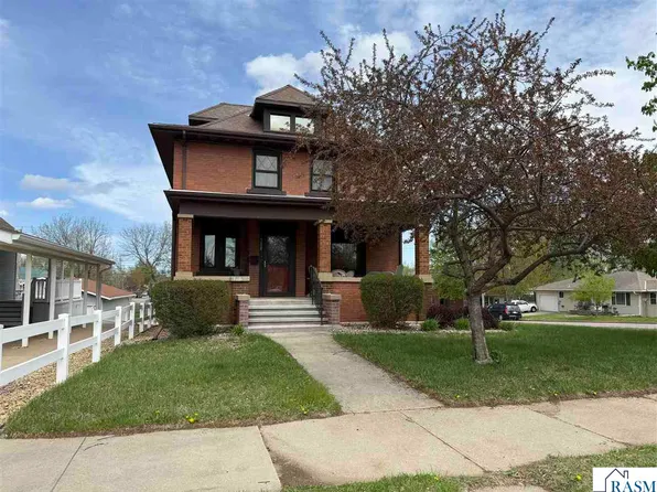 700 N State St, New Ulm, MN 56073