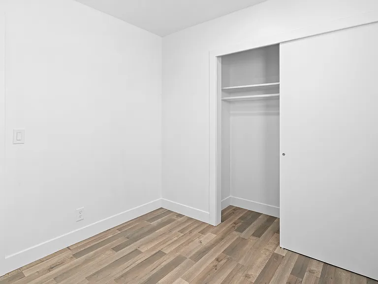 26 W Girard Ave — Photo 10