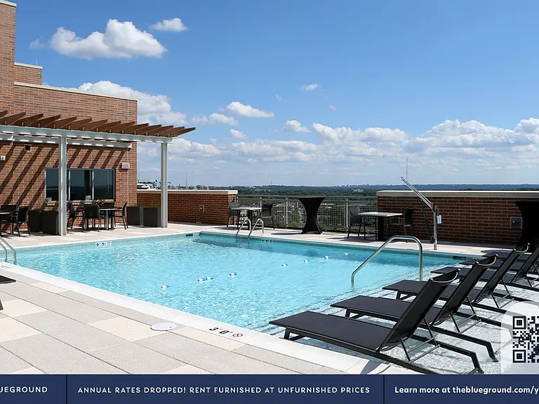 Building's Swimming pool