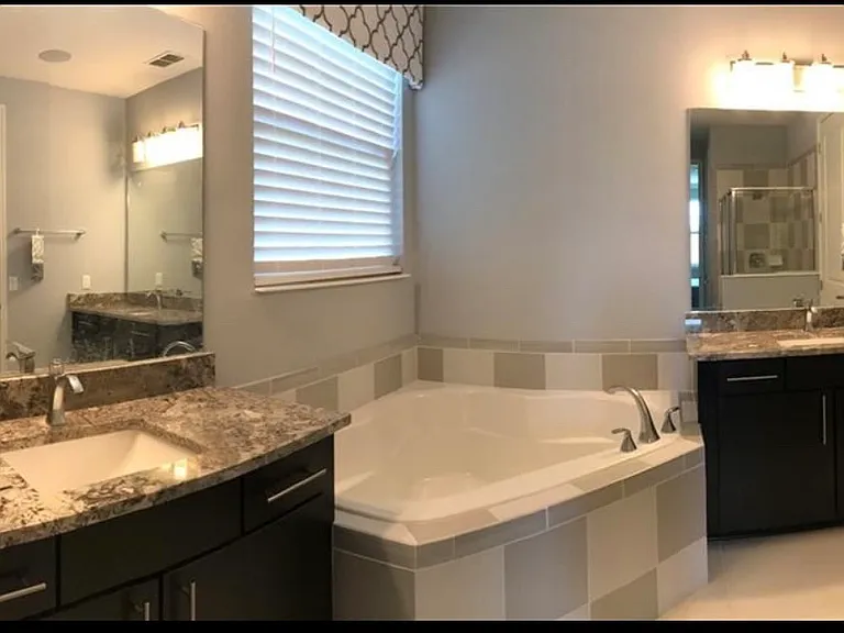 2323 Brickell Pl — Photo 8