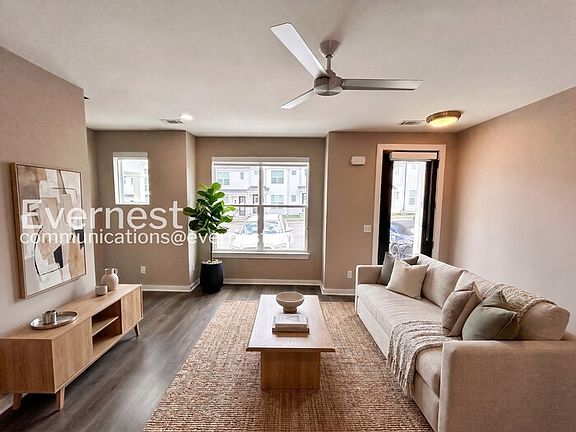 2nd image of 303 Jeffries Way