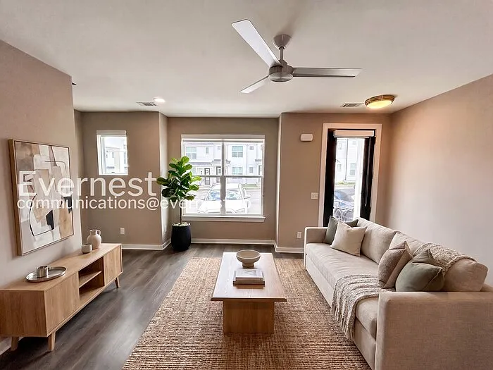 303 Jeffries Way — Photo 2