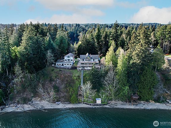 2nd image of 6819 Cliff Avenue SW