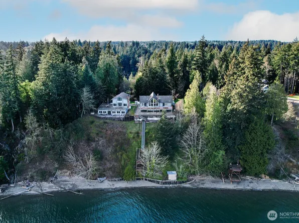 6819 Cliff Avenue SW, Longbranch, WA 98351