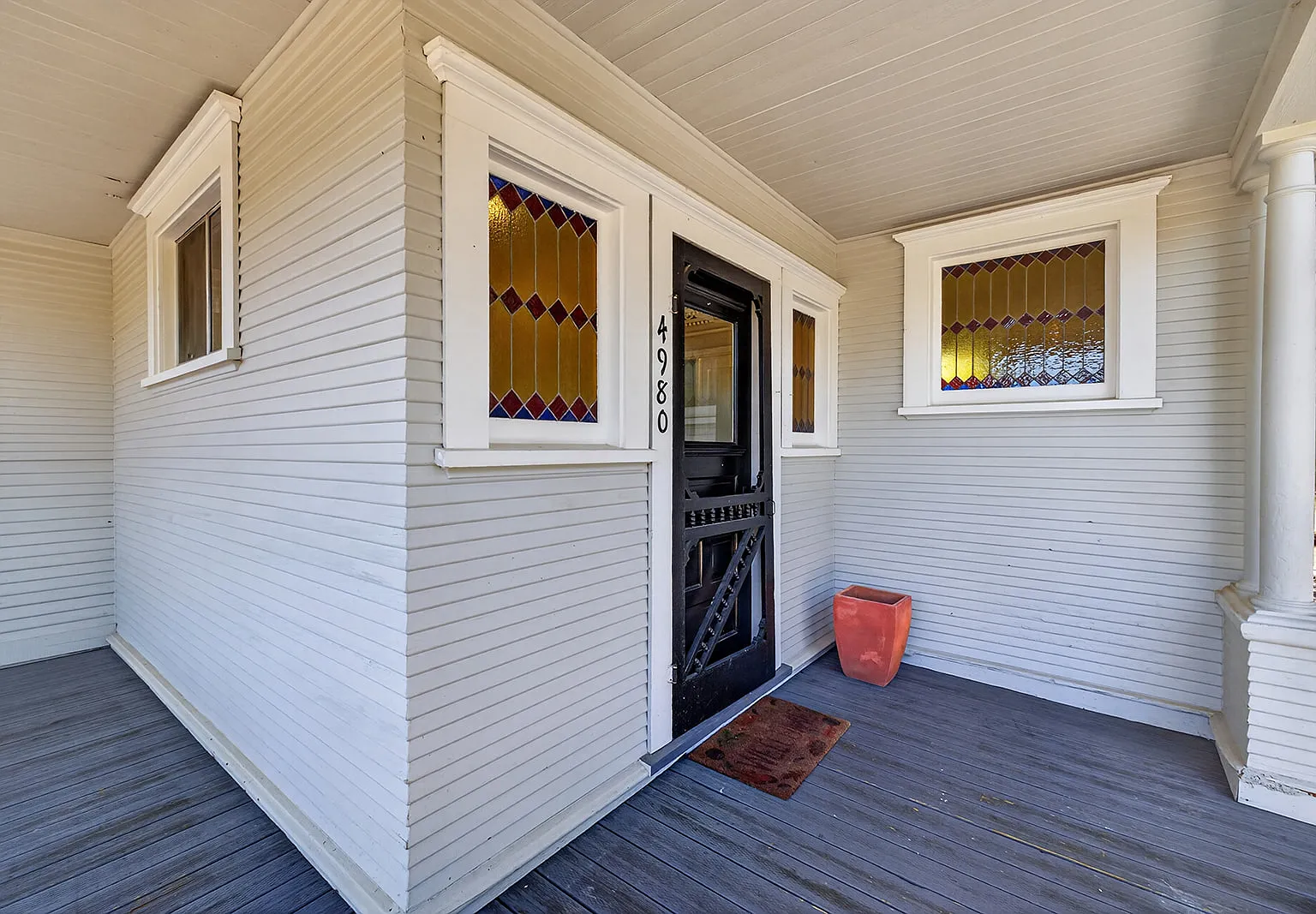 4 bed, 1.5 bath, 1558 sqft, $5,500 — Photo 2