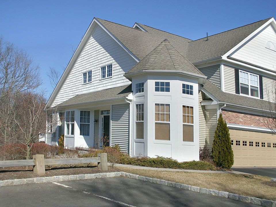 Best location in complex!