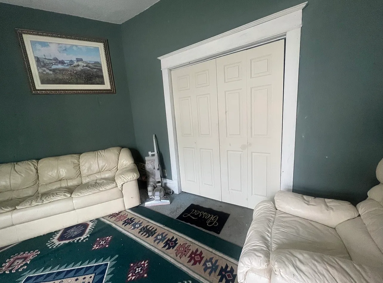 831 Magnolia Ave E — Photo 3
