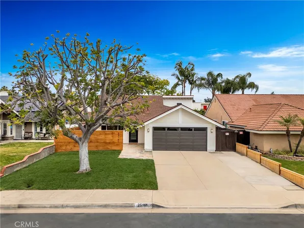 25161 Costeau St, Laguna Hills, CA 92653
