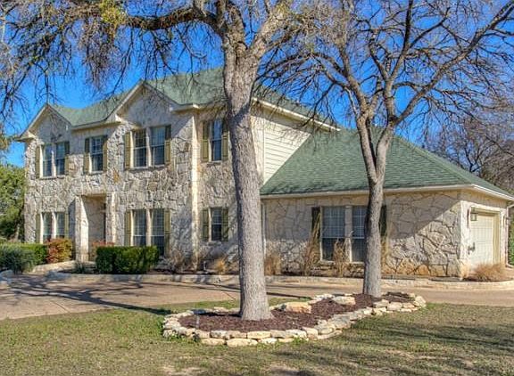 Welcome home to 60 Four T Ranch!