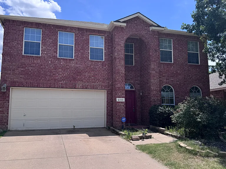 6100 Moor Hen Dr — Photo 2
