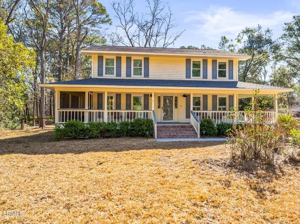 89 James F Byrnes St, Beaufort, SC 29907