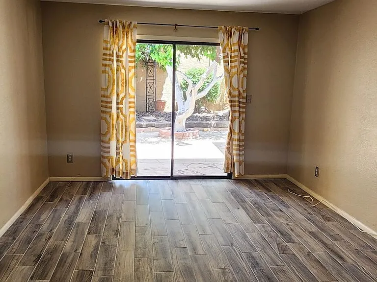 9100 E Winchcomb Dr — Photo 9