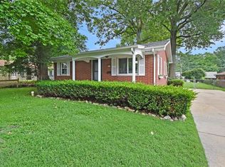 6919 W A St, Belleville, IL 62223