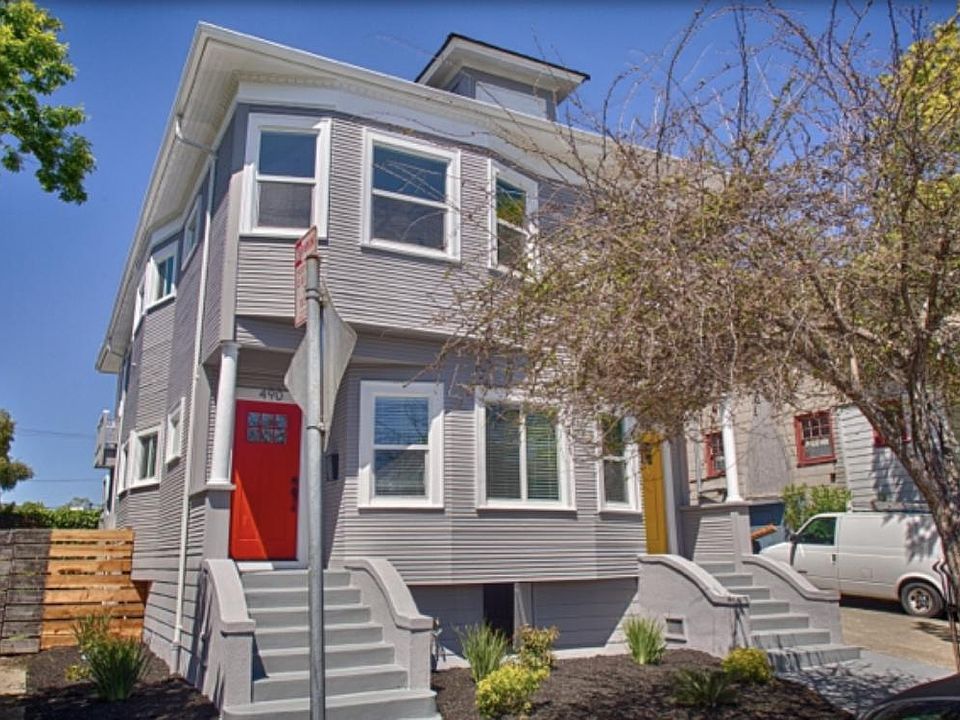 Front of the house - this unit is the red door