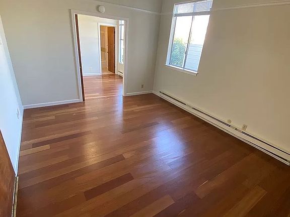 5th image of 2224 Union St #214