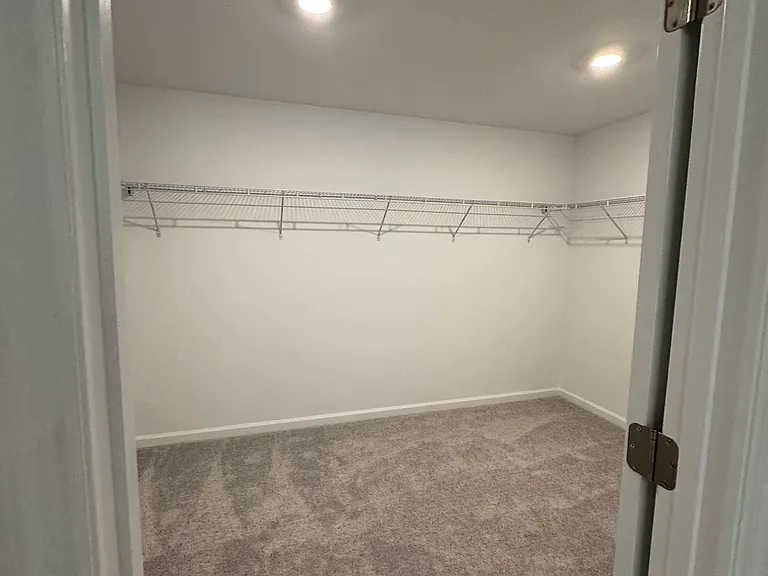 Rolling Ridge Bnd — Photo 5