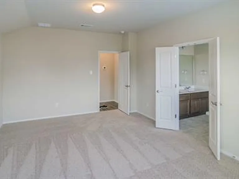 204 Rollingwood Dr — Photo 21