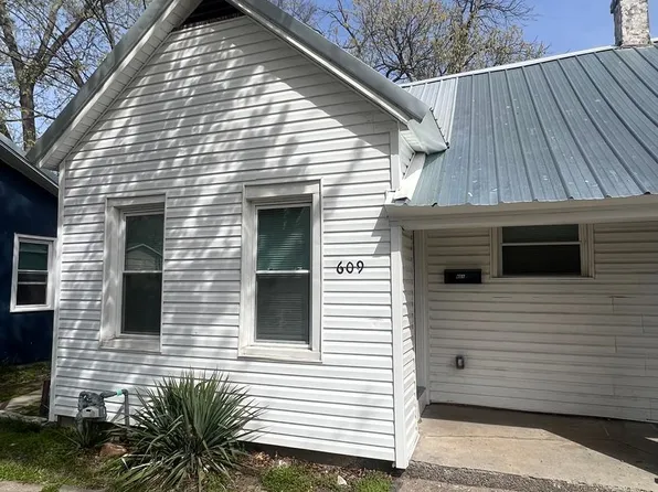 832 S. Moffett Ave -609 w 9th, 832 S Moffet Ave, Joplin, MO 64801