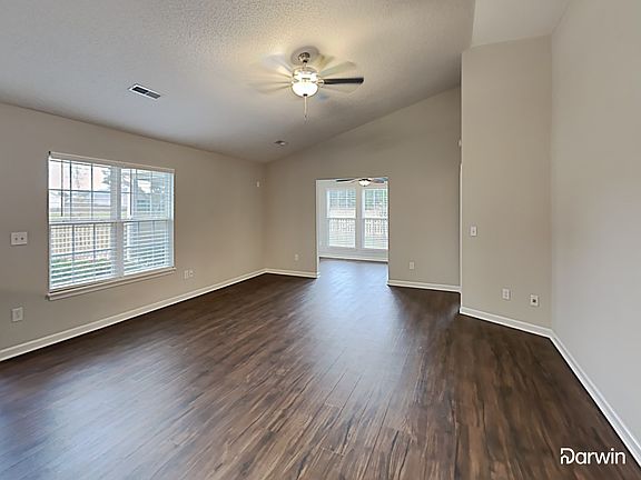 5th image of 138 Savannah River Dr