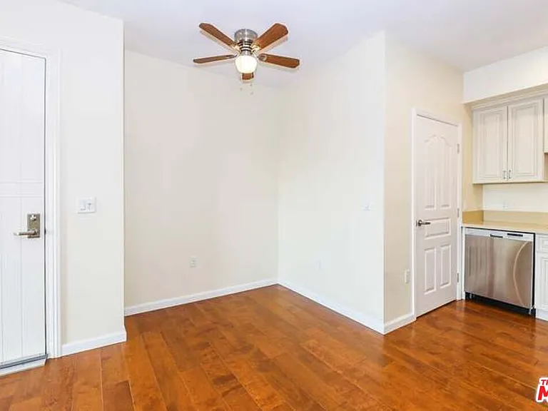155 S Oxford Ave #203 — Photo 7