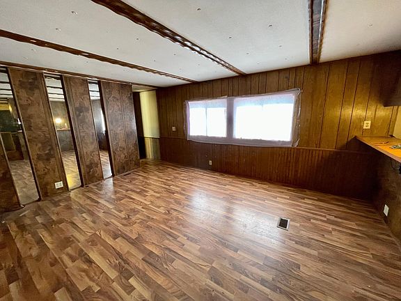 3rd image of 58 & 78 Commercial Ave