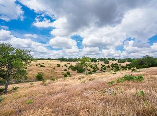 145 Cattlemans Crossing Dr, Kerrville, TX 78028