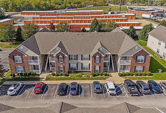 3rd image of 6421 Brookfield Court Dr APT 206