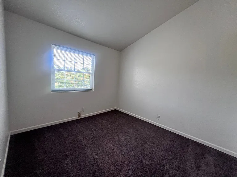 34299 Maybird Cir — Photo 35