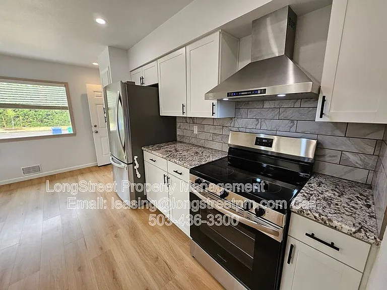 8010 NE Prescott St — Photo 4