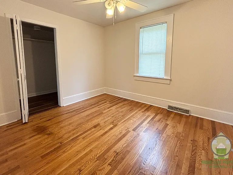 106 Princeton Ave — Photo 9