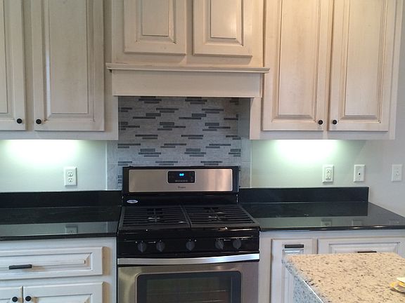 2nd image of 142 Abby Lake Dr