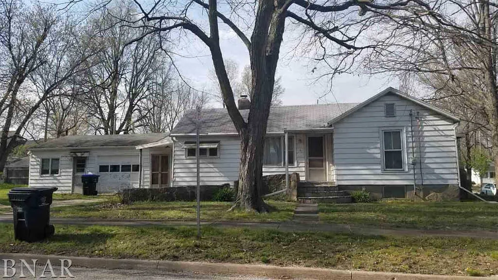 1111 Wright St photo 1